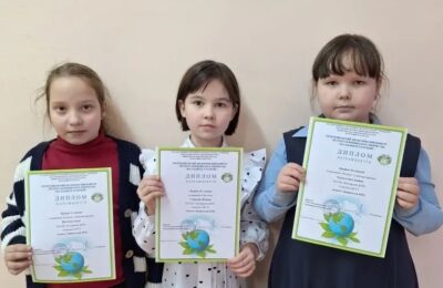 С радостью сообщаем о завершении республиканского экологического конкурса детского и юношеского творчества «На планете голубой». В номинации «Рисунок, сюжетная картина» юные художники продемонстрировали свое видение мира и заботу об окружающей среде.