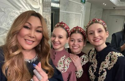 Выпускница школы искусств Болгара выступила на сцене Кремлёвского дворца в шоу Аниты Цой