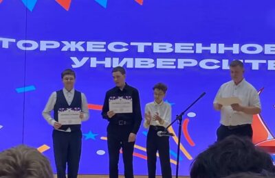 Илья Битунов блестяще окончил июльский интенсив по направлению «Инструментальный ансамбль» и делится впечатлениями.